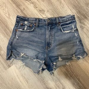 Abercrombie A&F High Rise Mom Shorts 28 / 6